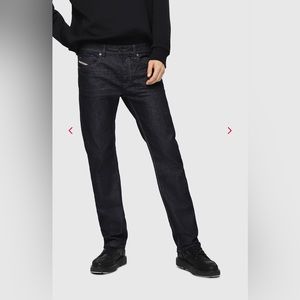 Diesel Jeans - Waykee Straight in Dark Blue Wash - 33x32